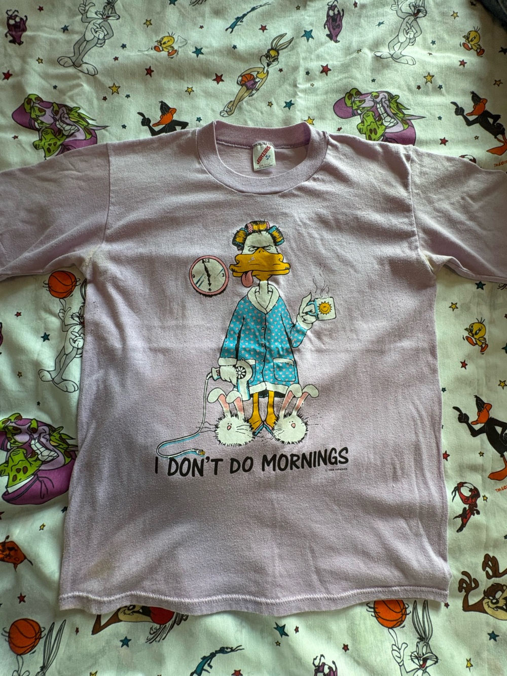 Vintage Jerzees Lilac 'I Don't Do Mornings' Duck Graphic Tee
